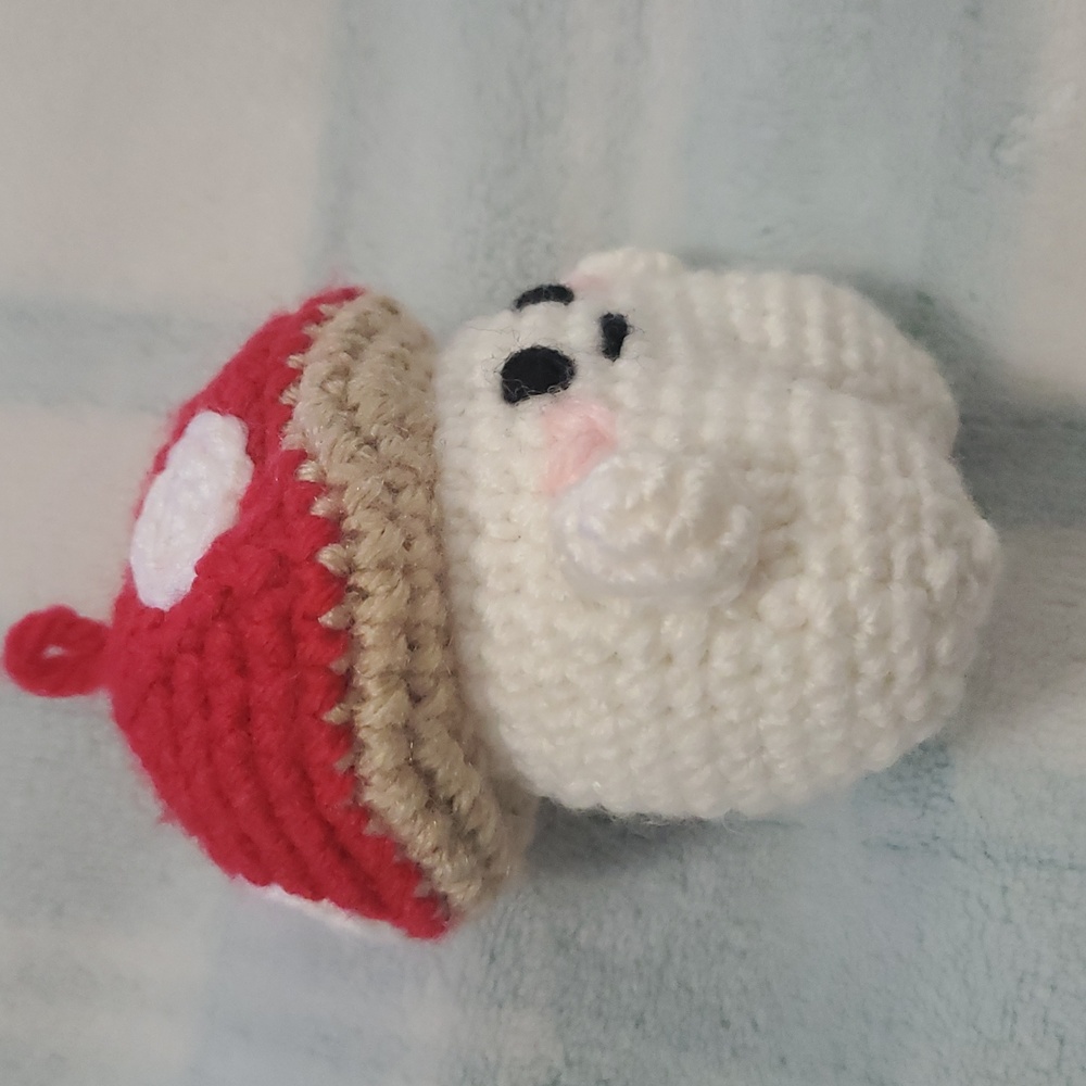 BABY MUSHROOM 🍄 - Picture 4 of 6